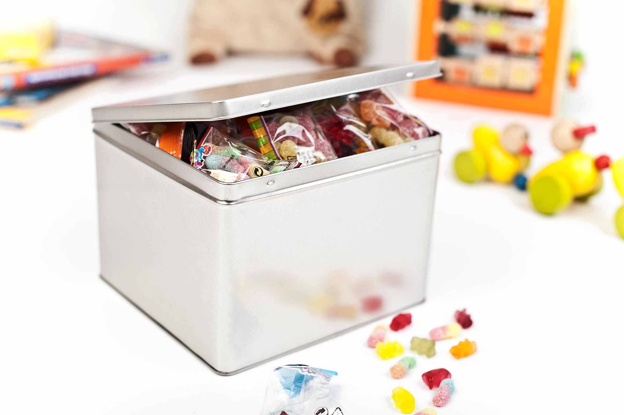 Große Weißblechdose - ideale Verpackungslösung