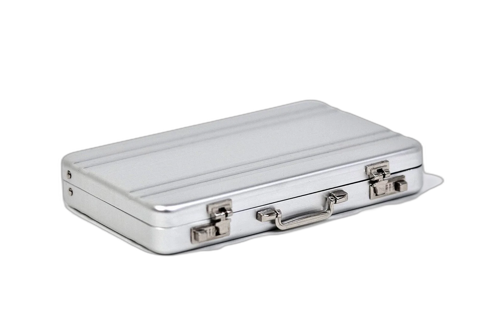 Visitenkartenetui aus Aluminium