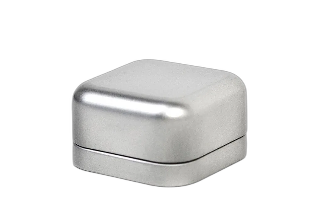 Quadratische Metallverpackung
