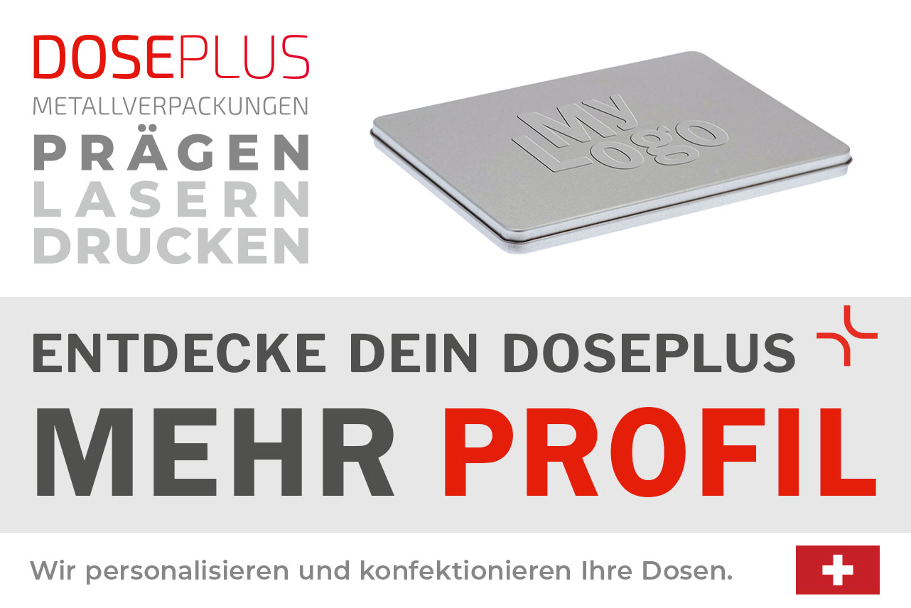 Doseplus A6 Metalldose – Bannertext: Entdecke dein Doseplus, mehr Profil. Rechteckige silberne A6-Dose aus Metall mit Prägung, ideal für individuelle Produktverpackungen und Werbegeschenke.