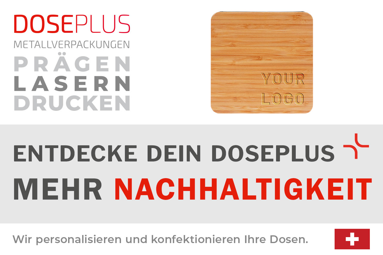 Doseplus quadratischer Bambusdeckel mit Lasergravur „Your Logo“ auf natürlicher Holzmaserung. Text: „Metallverpackungen prägen, lasern, drucken – Entdecke dein Doseplus, mehr “.