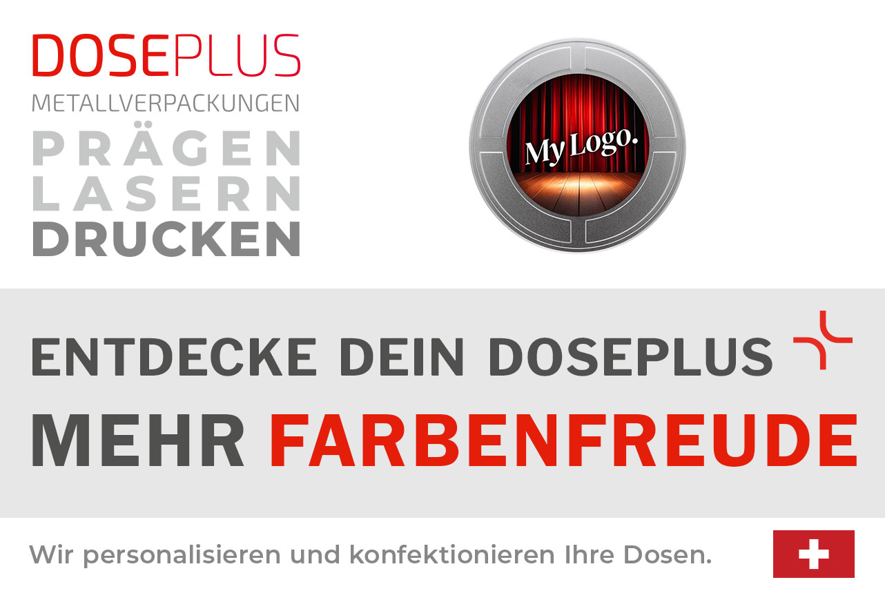 Filmdose FD 010 von Doseplus mit winterlichem Motiv; Banner mit dem Text „Entdecke dein Doseplus – mehr Farbenfreude“ und Hinweis auf Personalisierung durch Druck, Gravur und Prägung.